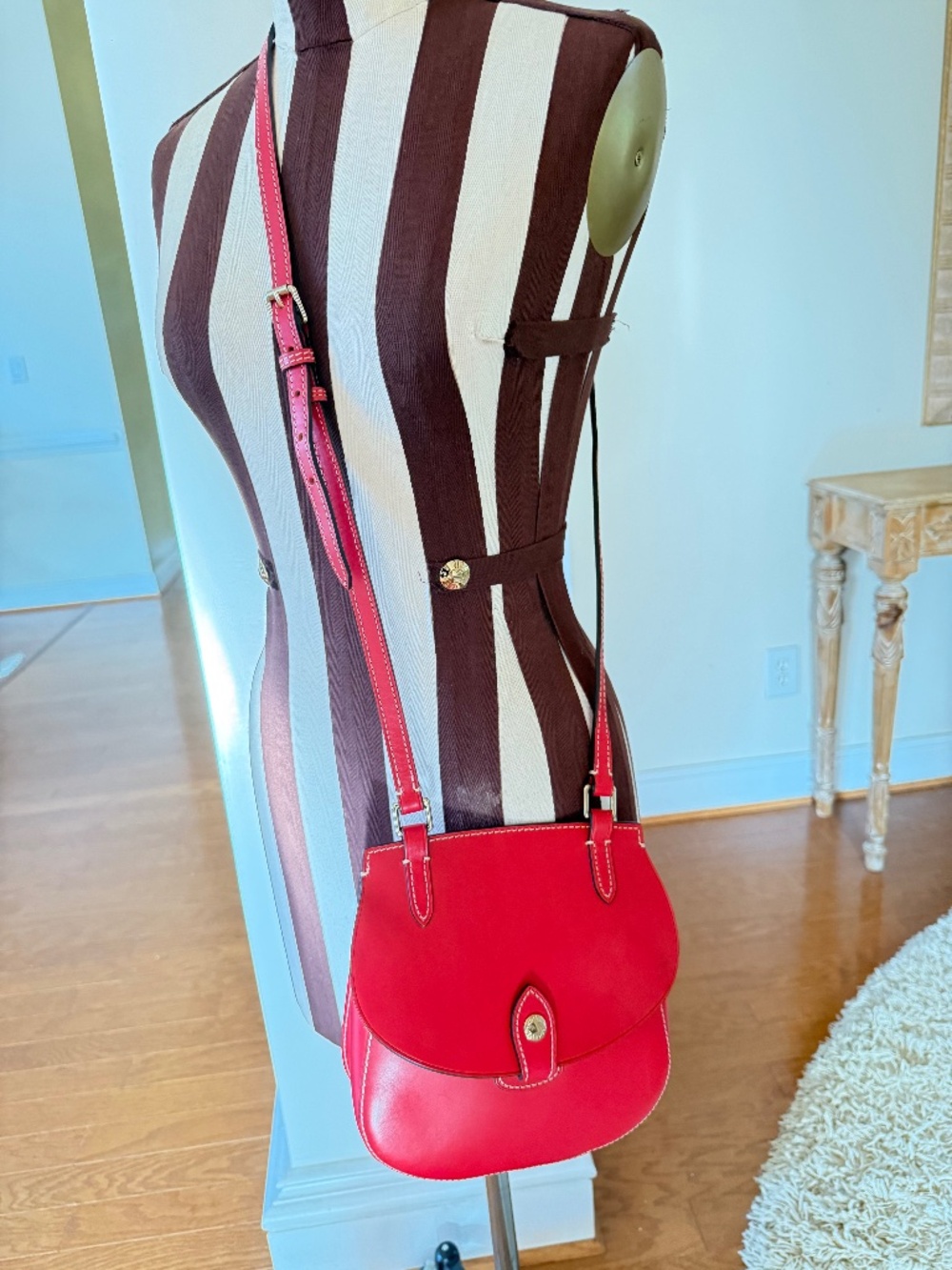 Dooney & Bourke Alto Collection Red Leather Happy Bag Crossbody Saddlebag